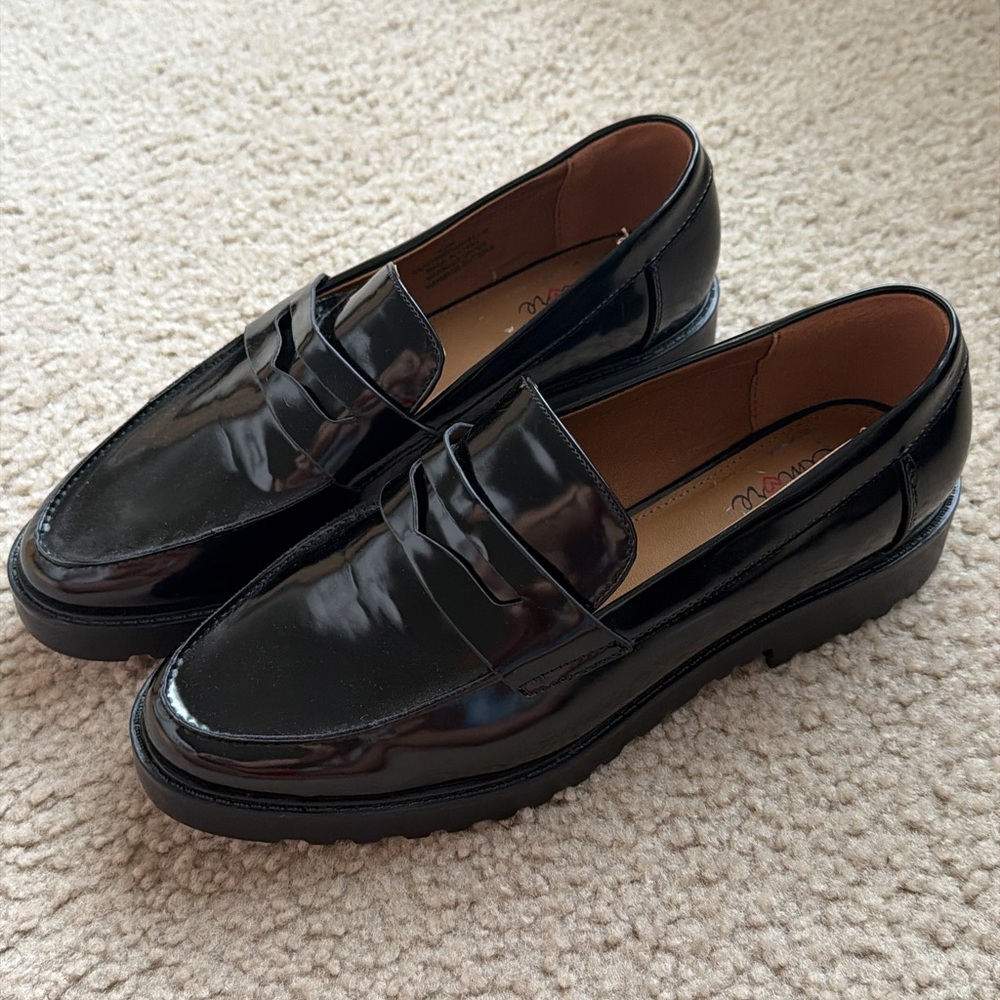 NEW DSW Black Penny Loafers
